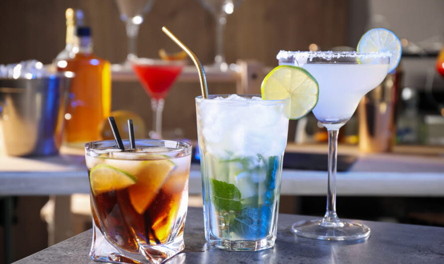 Des cocktails à base de rhum arrangé pour impressionner vos invités